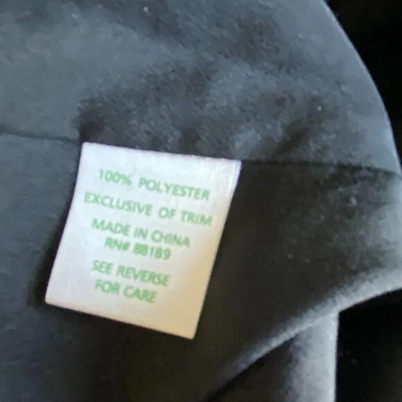 Sold!!!LILLY PULITZER BLACK DAISY FULTON EYELET DRESS SZ 2 - Picture 11 of 16